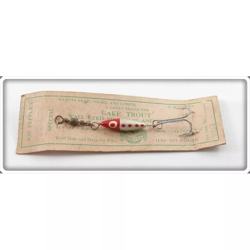 Joe Pepper Stream Lined Minnow On Card